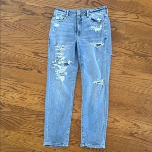 American Eagle Outfitters Light Blue Distressed Mom Jeans
